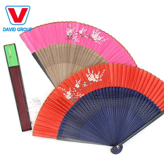Chinese Style Elegant Bamboo Fan for Holiday Decoration 